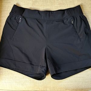 Calia Anywhere Shorts in Black
